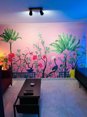 Pink Tropical Champagne - Housity