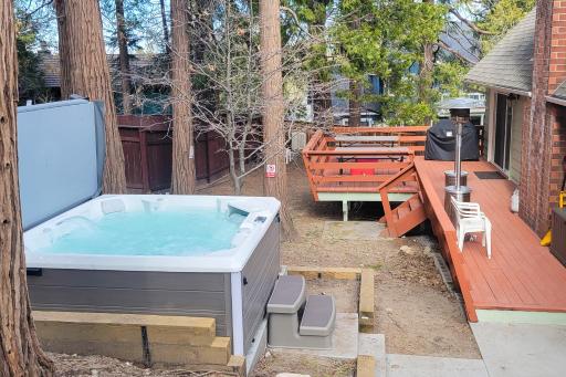 Grizzly Mountain Getaway - Housity