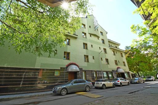 Hotel Rai - Housity