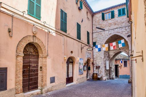 S264 - Sirolo, meraviglioso quadrilocale con vista mare - Housity