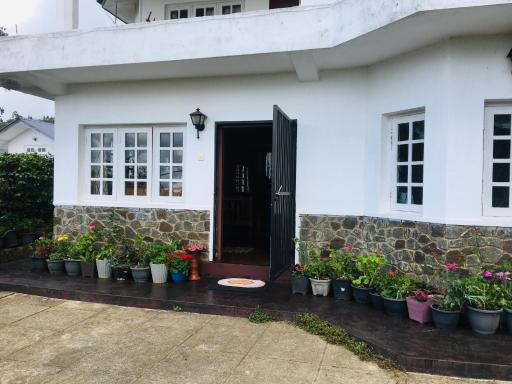 UJ Cottage - Nuwaraeliya - Housity