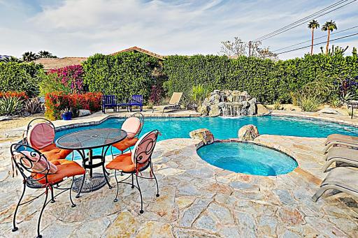 Avenida Mendoza Escape - Housity