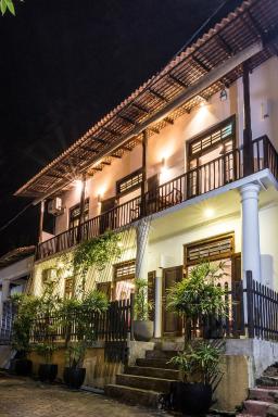 The Entrance Galle Fort - Housity