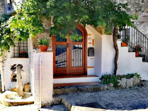 La dolce vite - Housity
