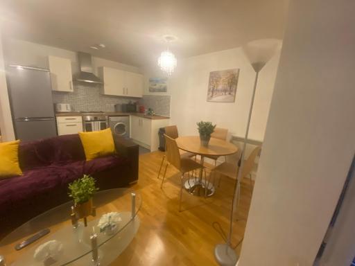 Portside lodge - Housity