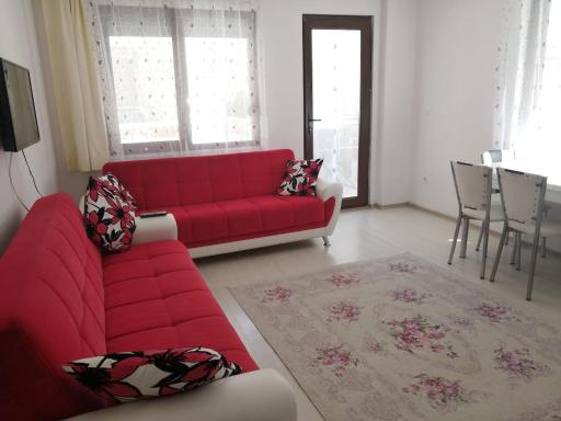 Summer house with mountain view, 10 minutes walking distance from the sea - Housity