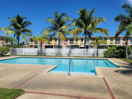 New Beach Vacation Home - Housity