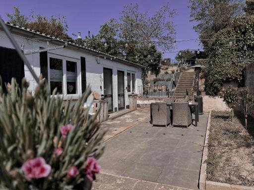 Loods 123 bed & kitchen - Housity
