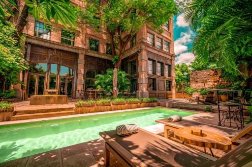 Factoria Hotel - Housity