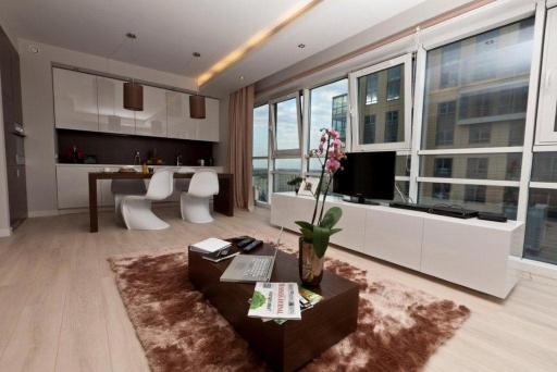 Apartment & Rooms at Staszica street - Housity