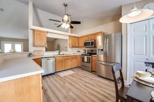 Honey Bee Hideaway - Housity
