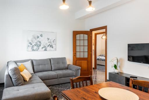 Modern & Central Apartment La Spezia - Housity