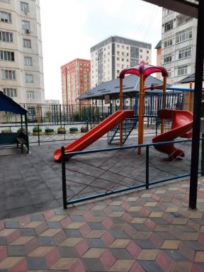 Diplomat Apartments - Housity