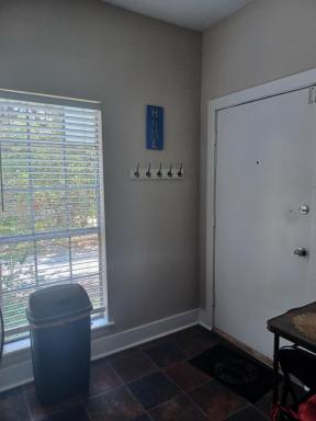 Outstanding Studio Apts Downtown - Housity