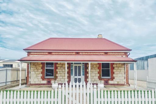 The Central Cottage - Port Lincoln - Housity
