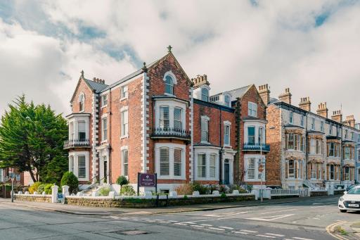 Rowntree Lodge - Housity