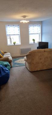 Apartment 17 Strand Street - Housity