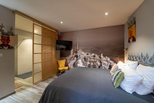 Chambre Pic du Midi appartement ONLY ADULTS - Housity