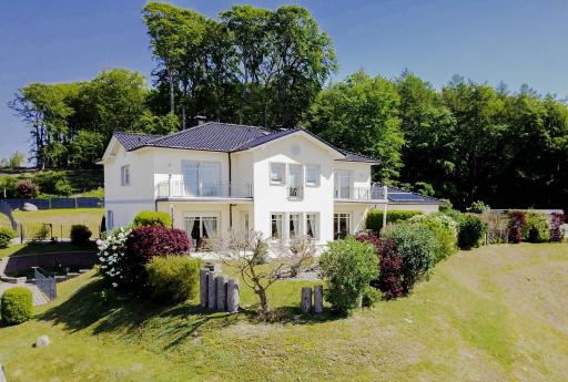 Ferienwohnungen Ostseebad Sellin - Housity