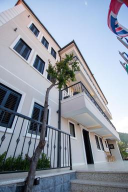 Boutique Hotel Kooperativa - Housity
