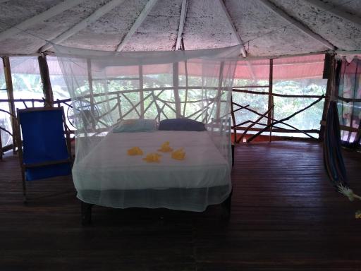 Aluna centro de Permacultura - Housity