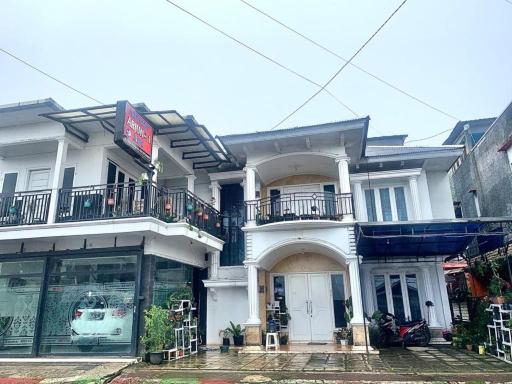 Arjuna Dieng Homestay Syariah by Luxury Degree - Housity