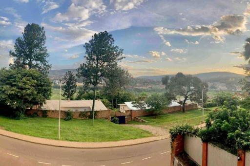 Mountain view apartment in Kimi (Heart of Kigali) - Housity