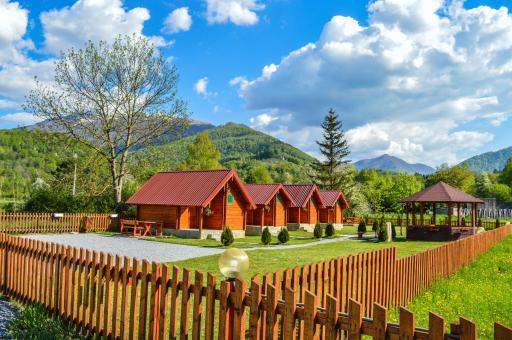 Tara Valley Eco Lounge - Housity