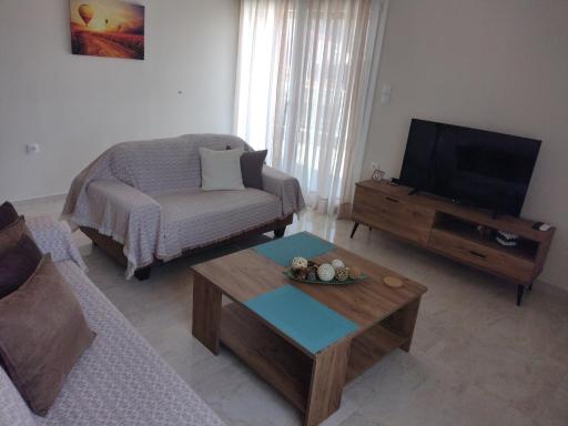 "Thea" Valis Apartments - Housity