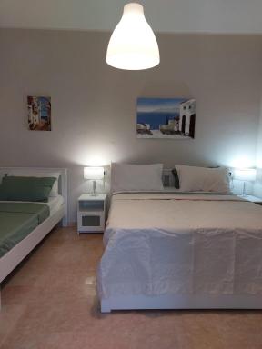 Esther Guest House - Housity