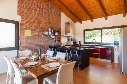 C I M House - Villa Boutique - Housity