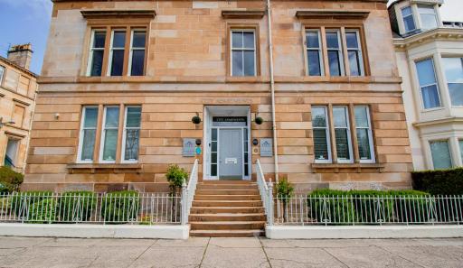 City Apartments - Housity