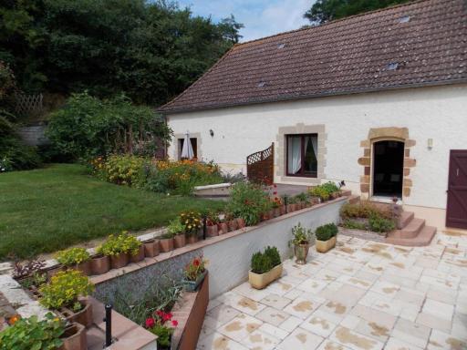 Gîte de charme rural avec terrasse, jardin privé, chevaux à proximité et équipements modernes - FR-1-489-213 - Housity