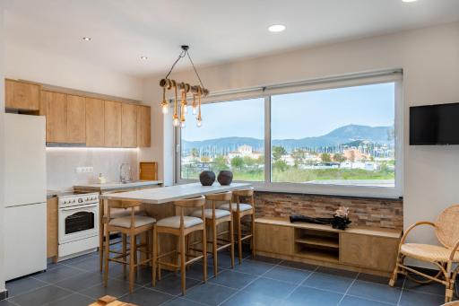 Konstantino's Corfu Marina View Apartment - Housity