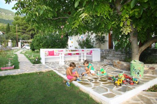 Sklavos Studios - Housity