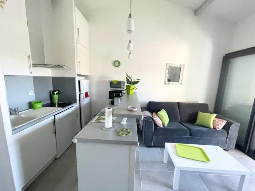Bel appartement à 300 mètres de la plage +parking - Housity