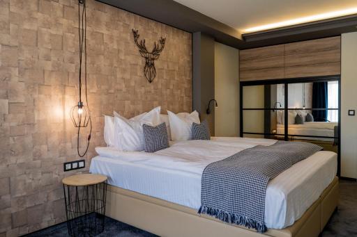 City Art Luxury Living Free Parking - Housity