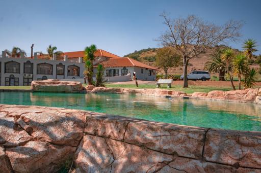 Lapeng hotel, conference and wedding venue - Housity