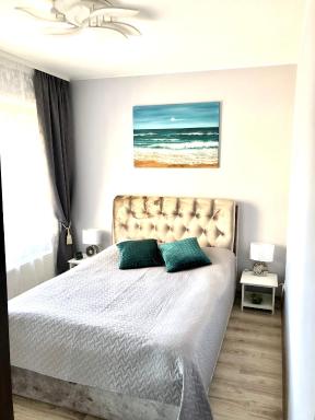 Devintoji Banga - Housity