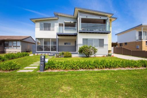 Yelo at Culburra I Pet Friendly I 1 Min Walk to Beach - Housity