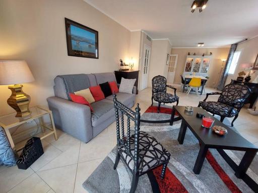 Appartement T3 agréable, proche centre et plage. - Housity