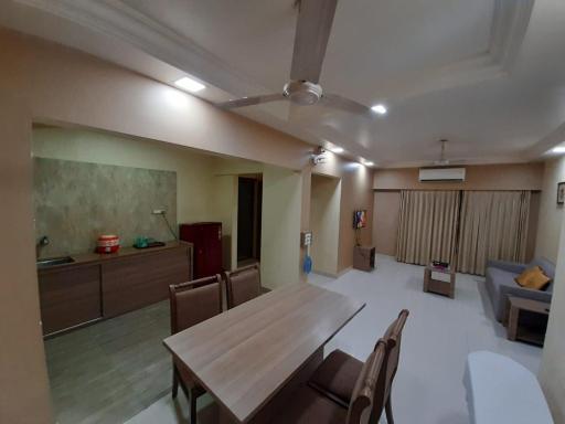 MAXXVALUE - SERVICE APARTMENT MAROL - Housity