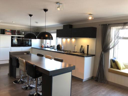 9 The Coach House in Rye - Housity