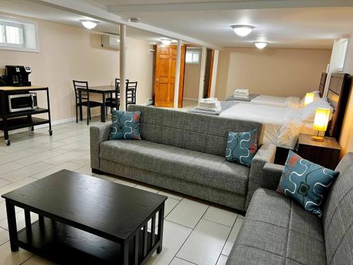 Basement Apt half kitchen- TOP LOCATION Queens NYC - Housity