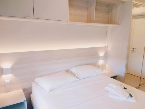 Trend Nova Carlos Gomes - 713 - Housity
