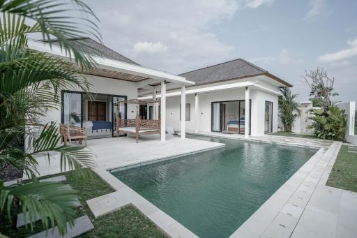 Kayu Kembar Deluxe Villa - Housity