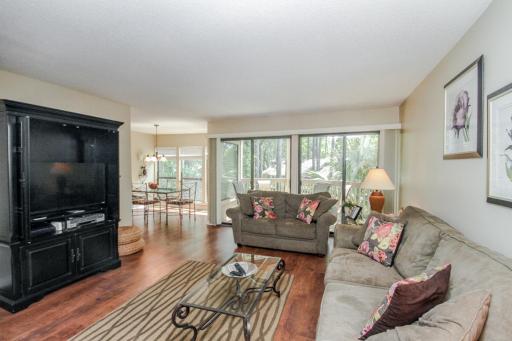 Lighthouse Tennis 2395 - Housity