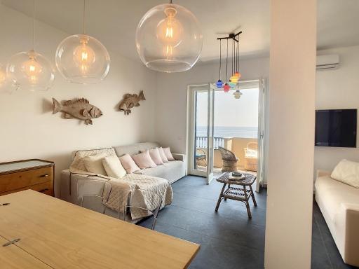 Sea House by Holiday World - Housity