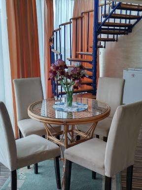 Beach Hotel Iceberg - Housity