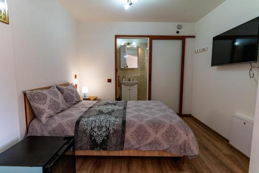 La Bebe 2 Beds - Housity